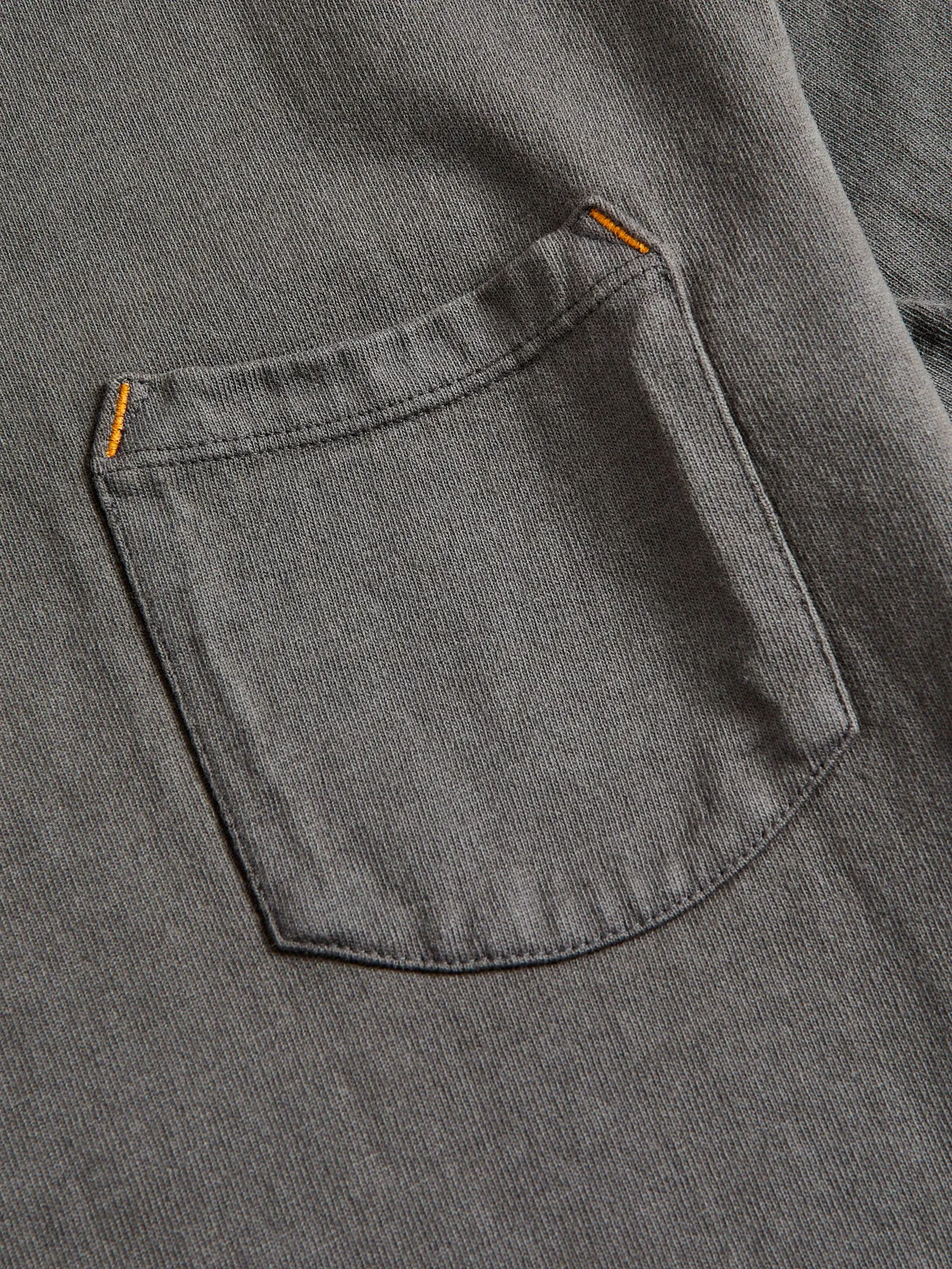 13oz Pocket T-Shirt in Midnight