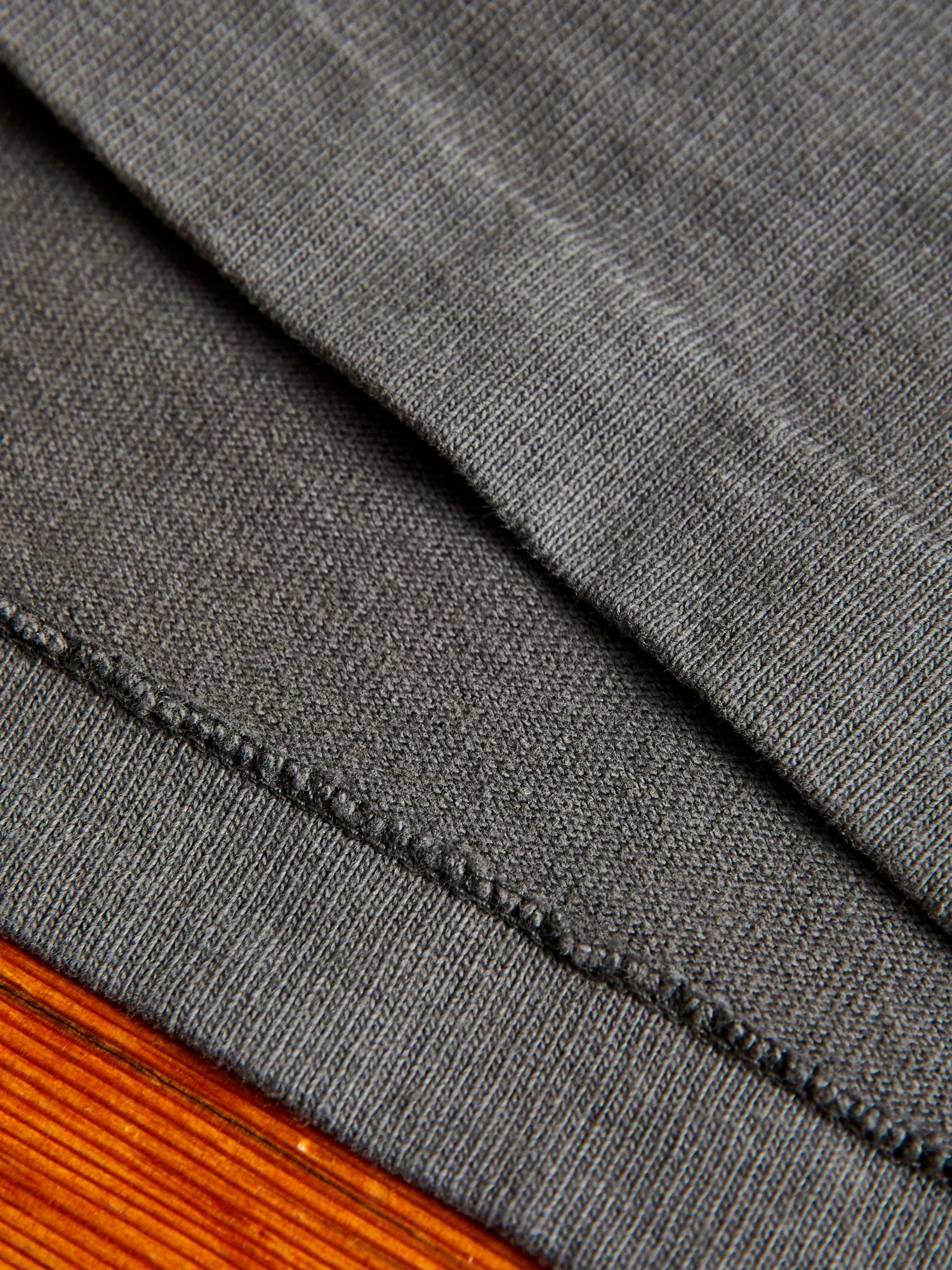 13oz Pocket T-Shirt in Midnight