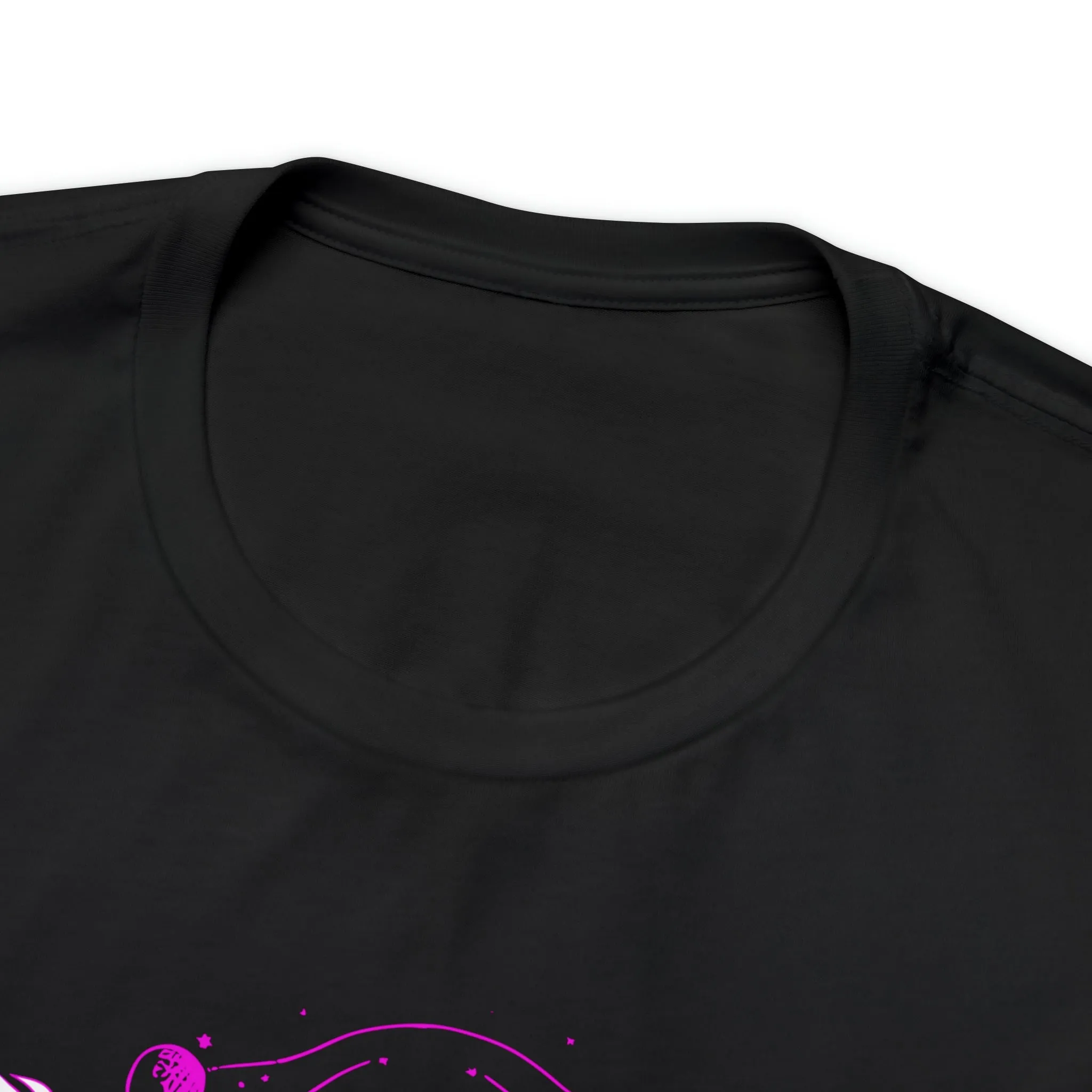 Alien and ray gun Unisex Jersey Short Sleeve Tee