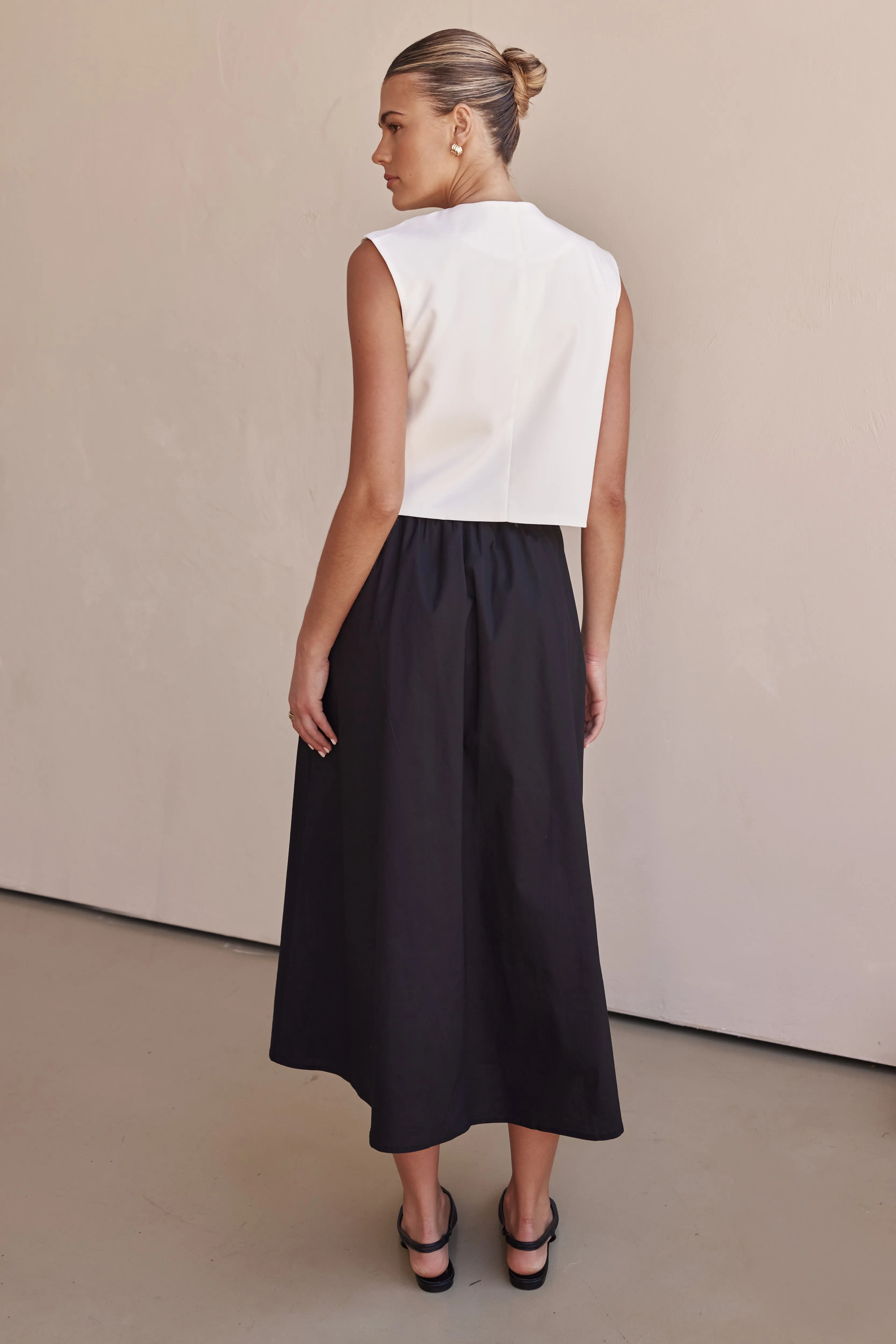 Dana Vest (White)