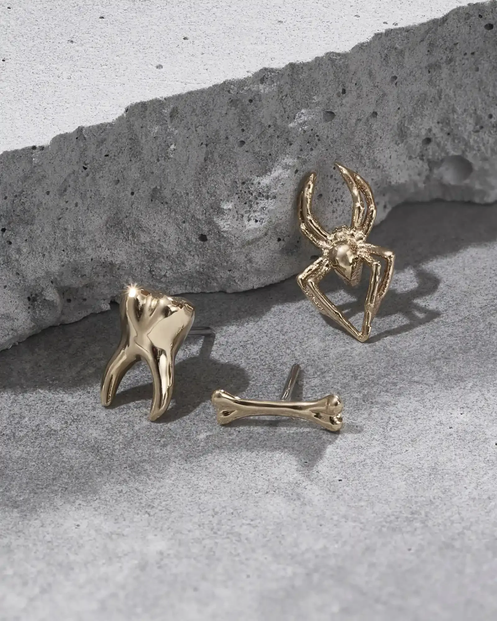 Enigma Threadless End (14K Gold)