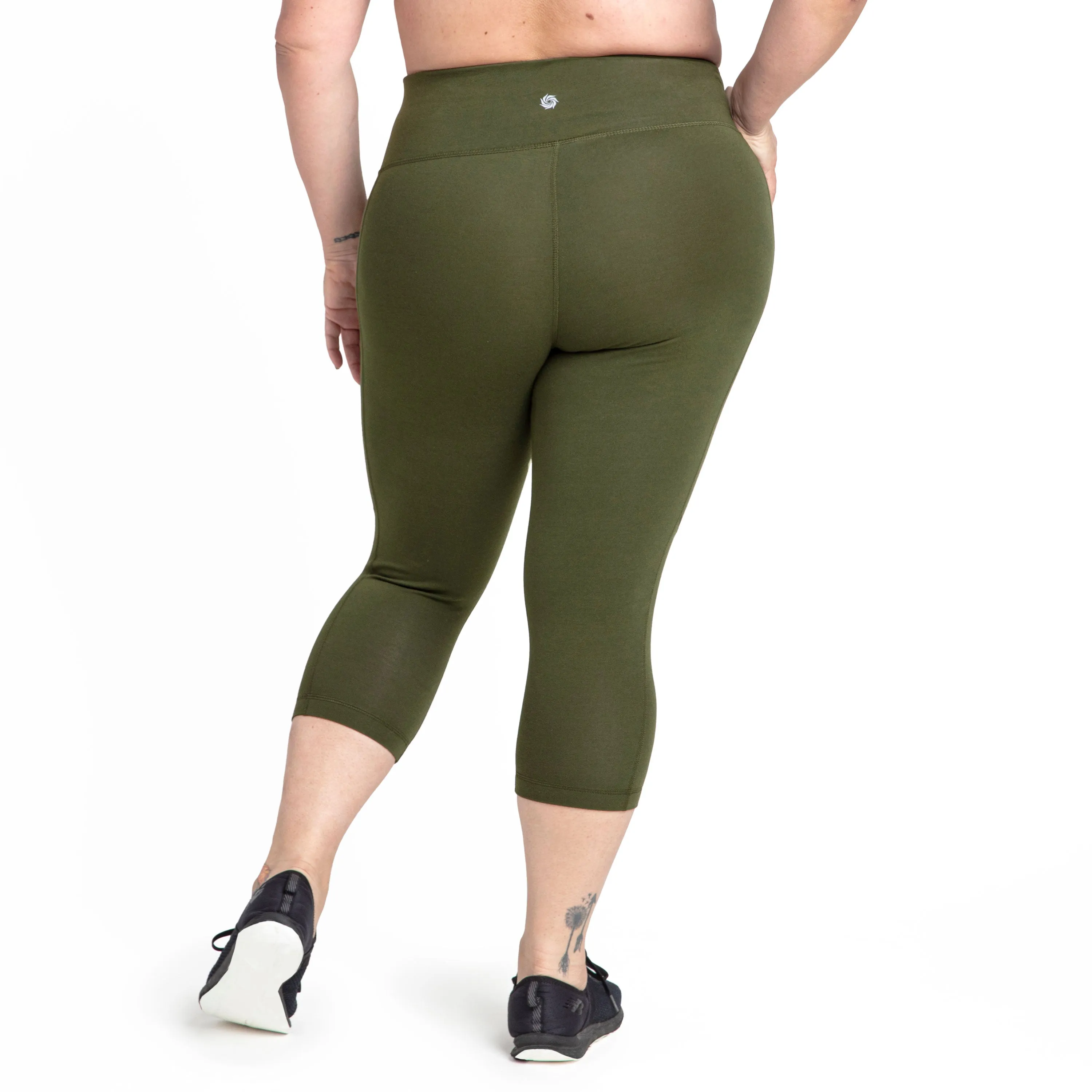 Navy Curve Basix Compression Capri