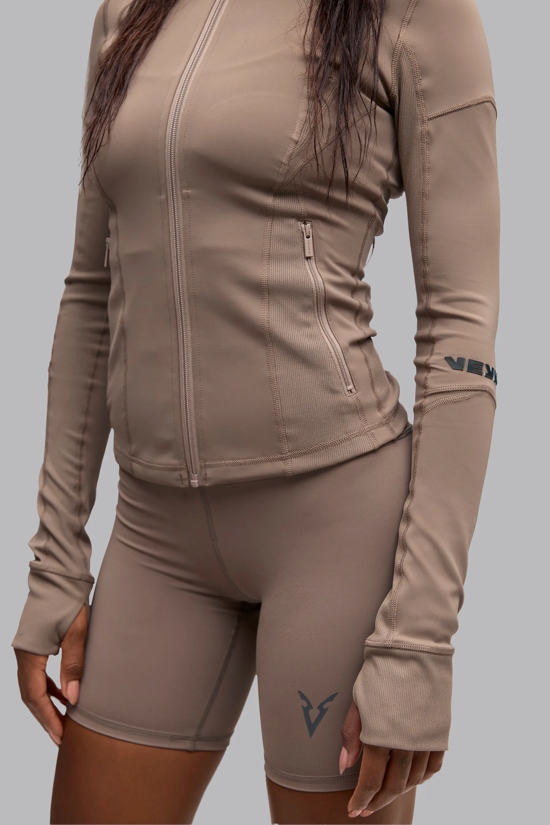 V_FORM MID LAYER - Tan